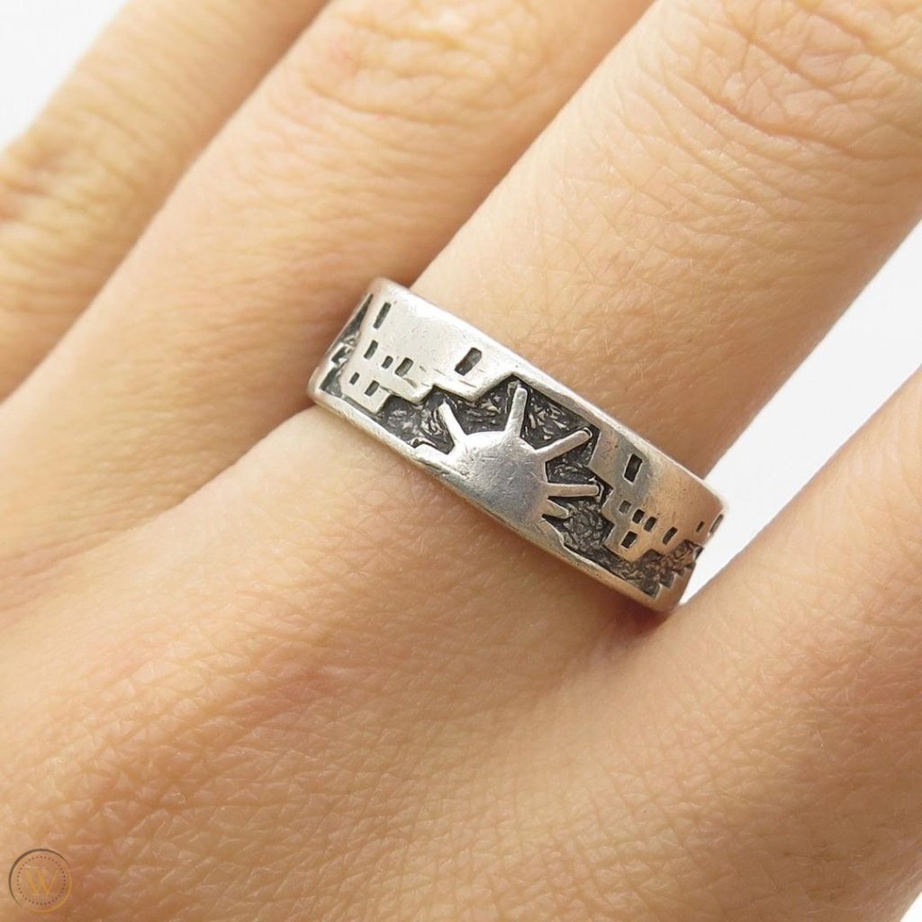 Vintage Shube Tribal Band Sterling Silver Ring S 9